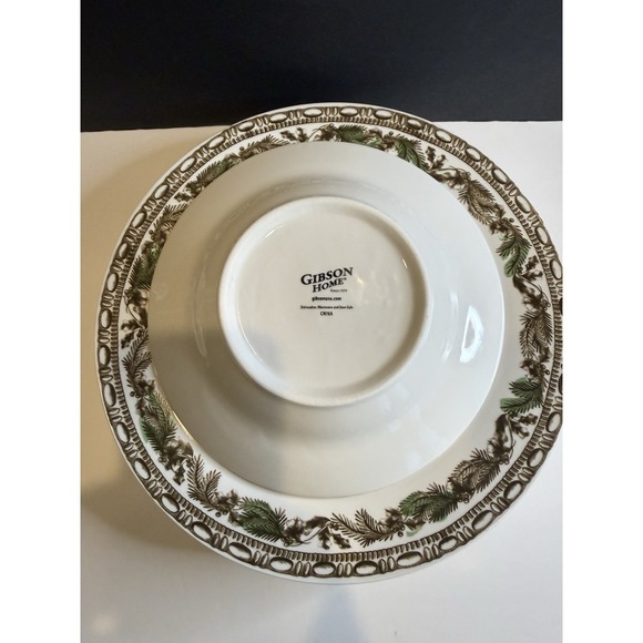 Gibson Home Christmas Village Dinner Plates & Bowl Set Holiday Winter Scene - Picture 7 of 8